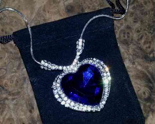 NECKLACE BIG BLUE HEART OF THE OCEAN (40mm pendant)