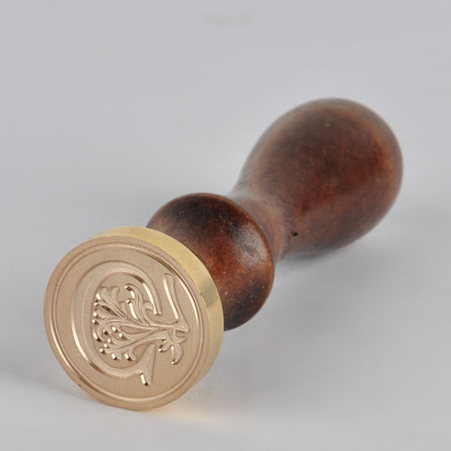 SIGNET (LETTER C)  & WOODEN HANDLE (as an optional accessory)
