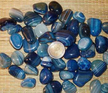 STRIPED AGATE (TUMBLED) BLUE, GREEN, RED OR BLACK