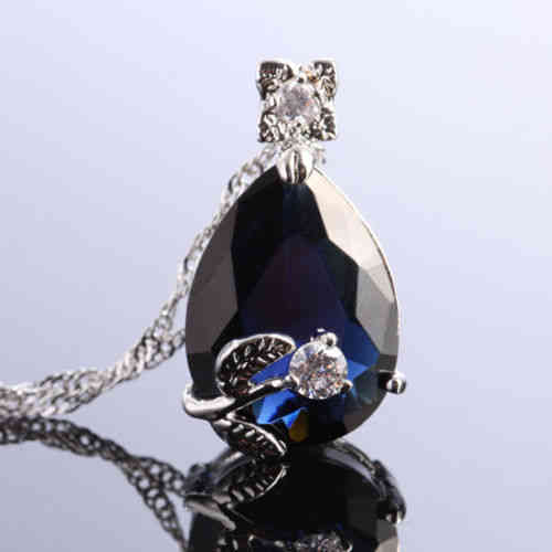 NECKLACE TEAR OF THE SEA (Blue Gemstone) 27mm pendant