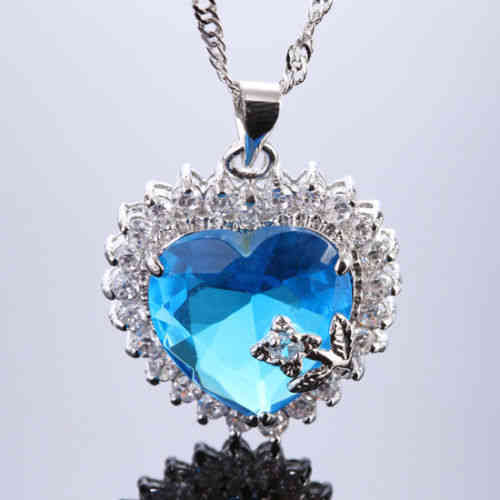 NECKLACE  HEART OF PURPOSE (Aquamarin) 24mm pendant